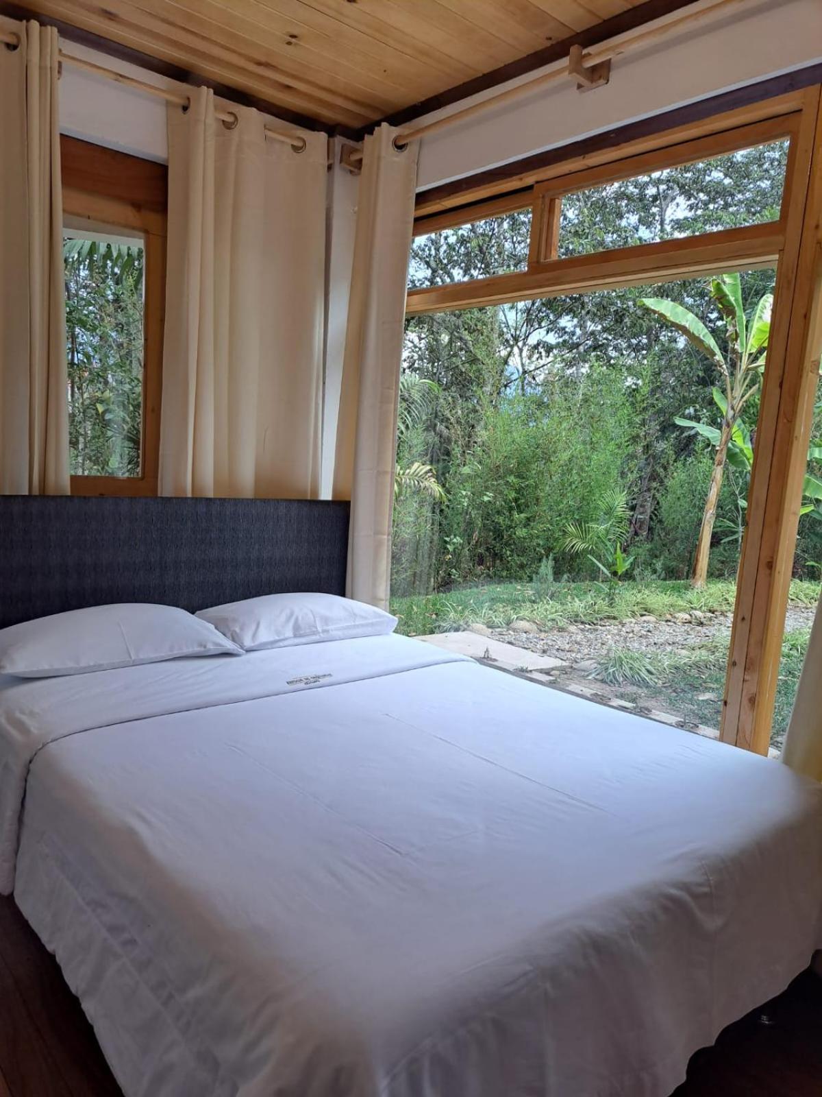 Refugio De Orquideas Villa Oxapampa Eksteriør bilde