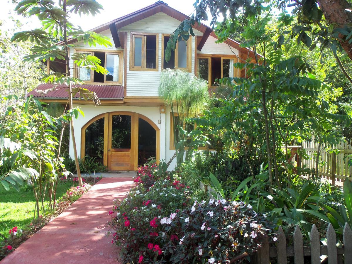 Refugio De Orquideas Villa Oxapampa Eksteriør bilde