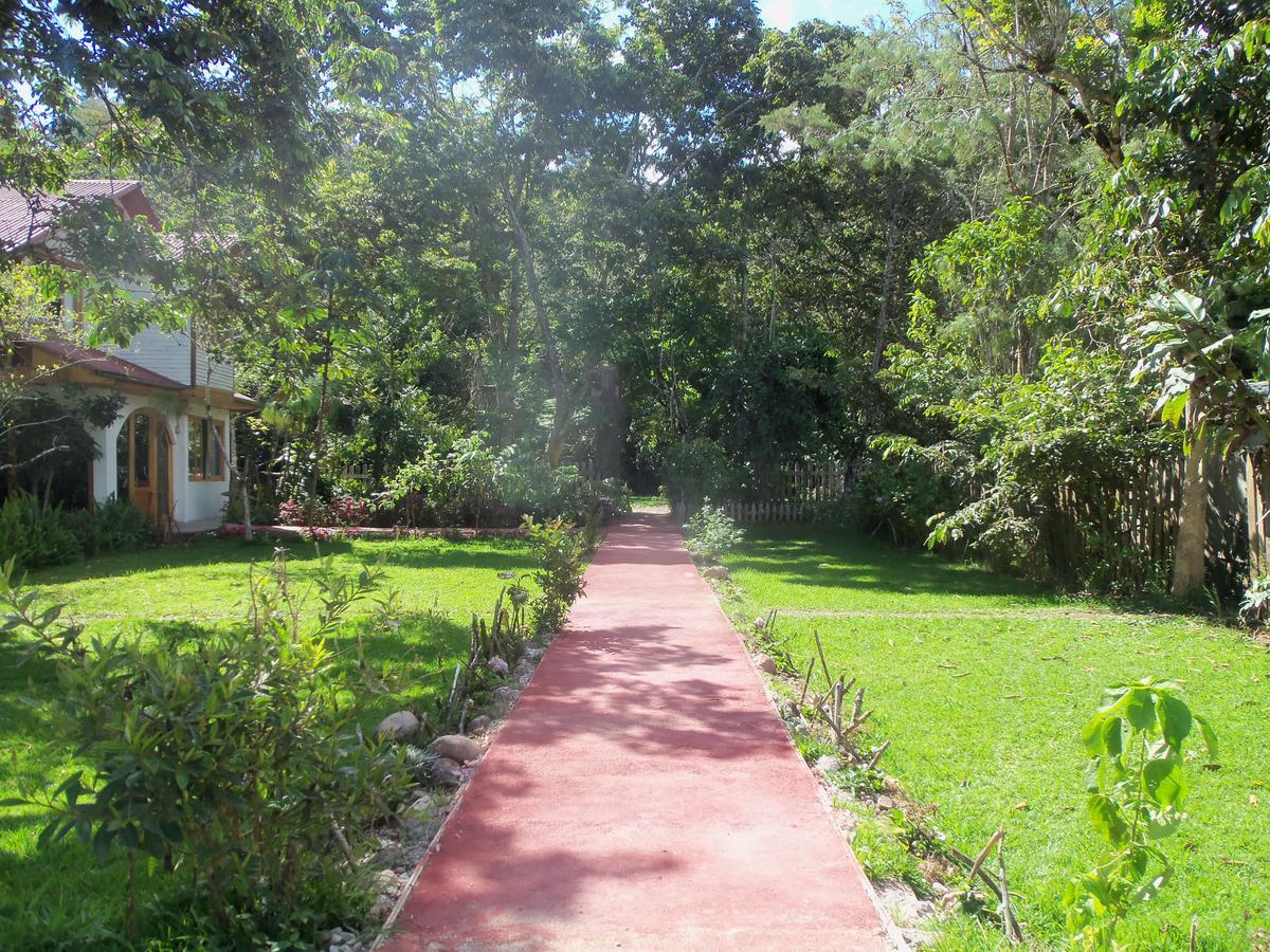 Refugio De Orquideas Villa Oxapampa Eksteriør bilde